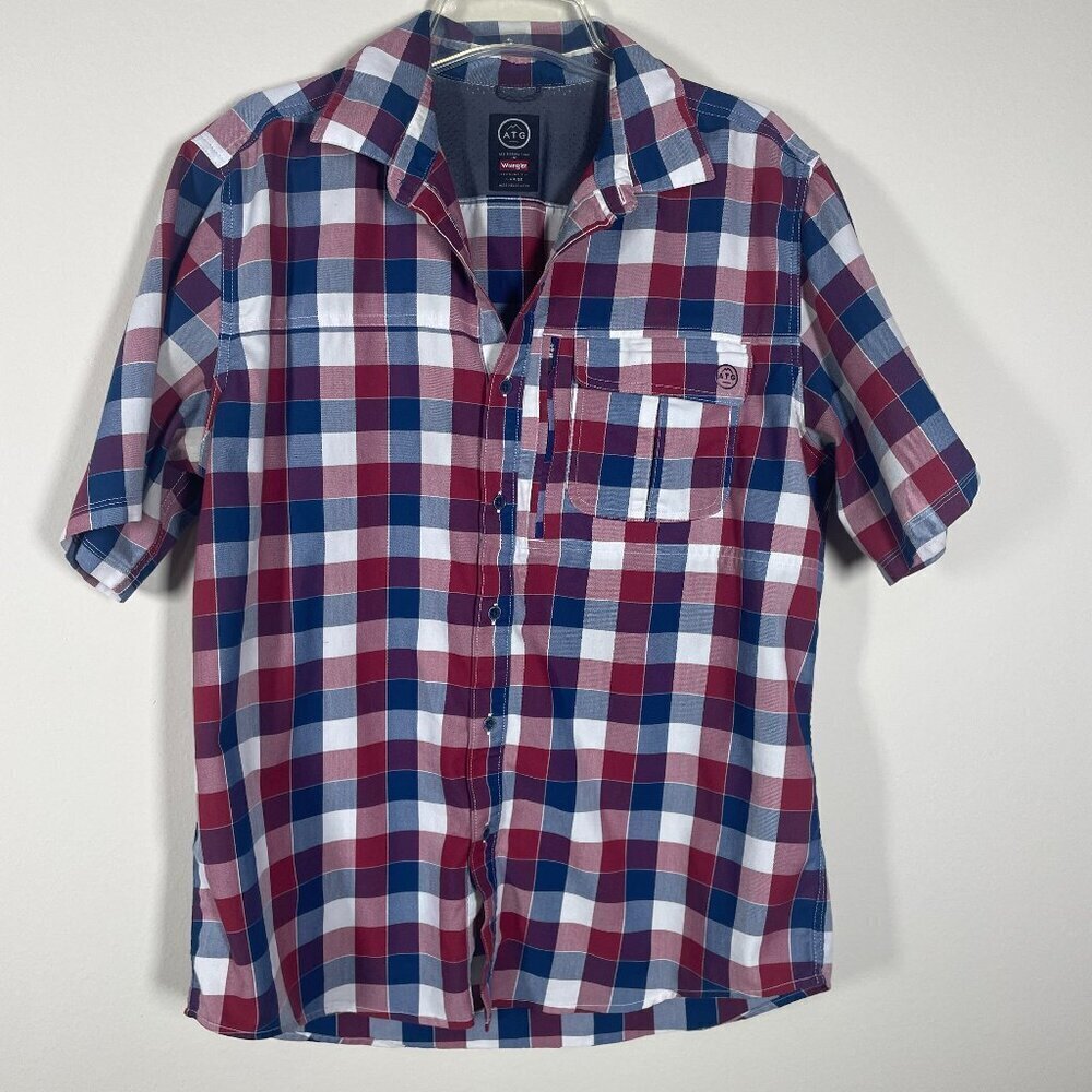 Wrangler ATG Shirt Men's L All Terrain Gear Short Sleeve Button-Up Zip Pocket!